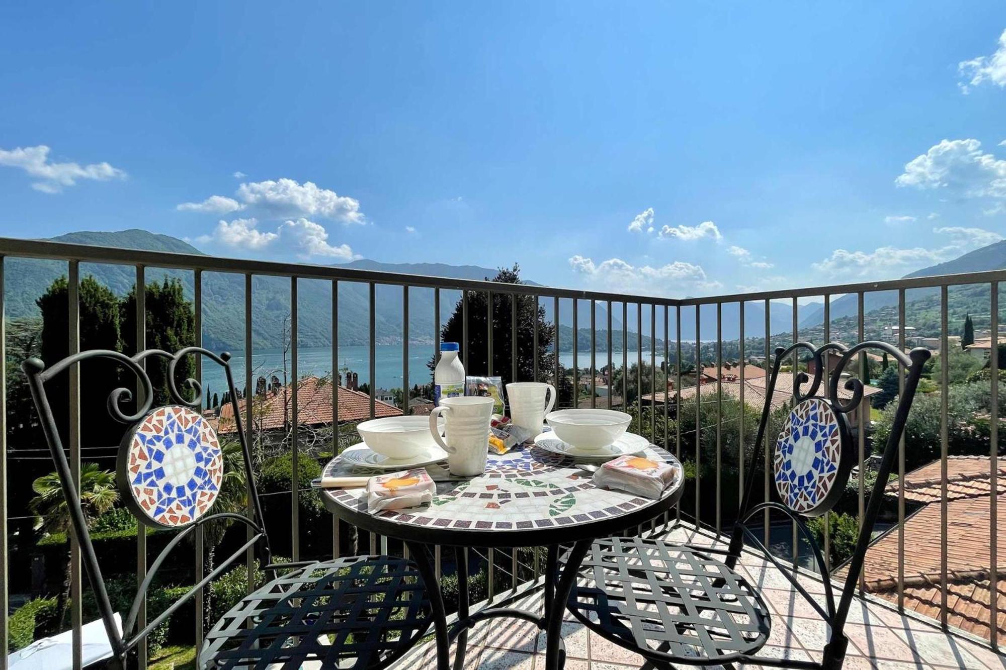 Belvedere Mansarda Tremezzo Buitenkant foto